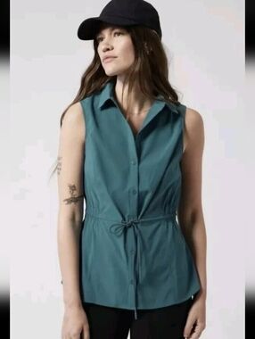 Athleta Levitate Poplin Tank